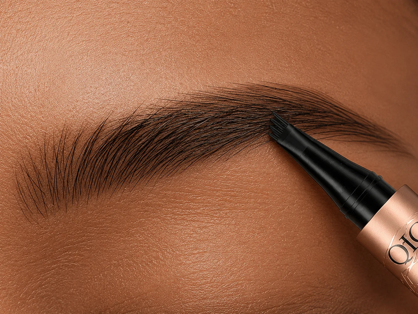 Kit Sourcils Parfaits: Des sourcils naturels et impeccables en 02 minutes