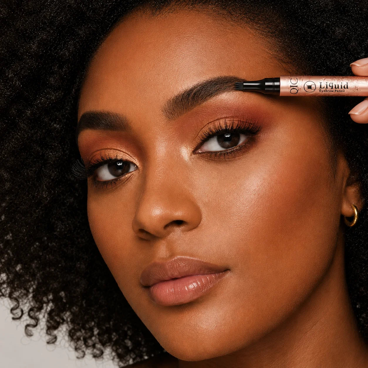 Kit Sourcils Parfaits: Des sourcils naturels et impeccables en 02 minutes